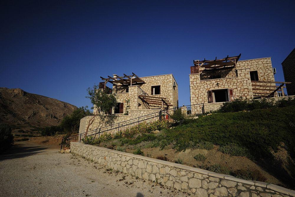 Ville Du Soleil - Exclusive Homes With Rustic Charm And Sensational Views Of The Mediterranean Sea Makrýgialos Eksteriør billede