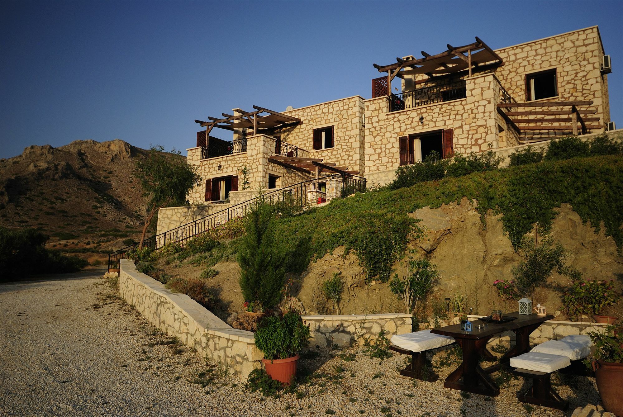 Ville Du Soleil - Exclusive Homes With Rustic Charm And Sensational Views Of The Mediterranean Sea Makrýgialos Eksteriør billede